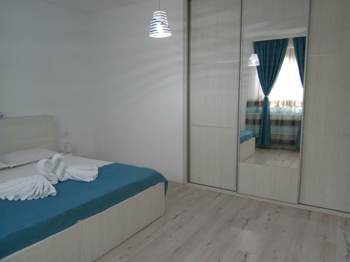 Apartament One Kazeboo นาโวดาริ ภายนอก รูปภาพ